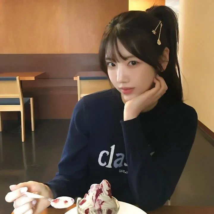 开画少女漫